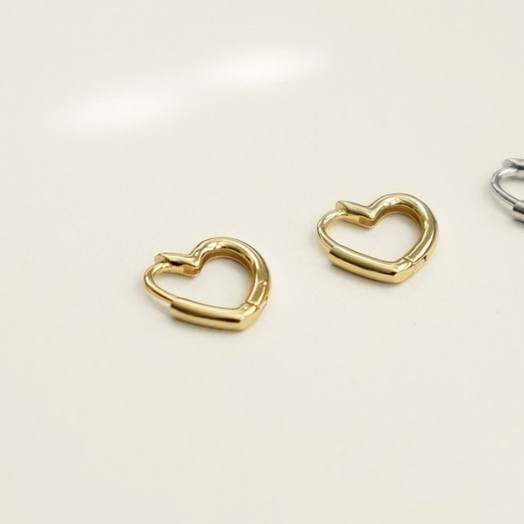 Minimal Heart Hoop Earrings | Gold Plated Sterling Silver - Picture 4 of 7